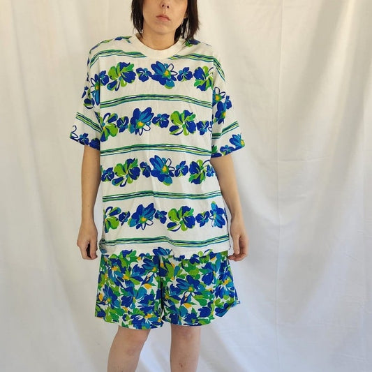 90s Blue Floral Tee and Shorts Set