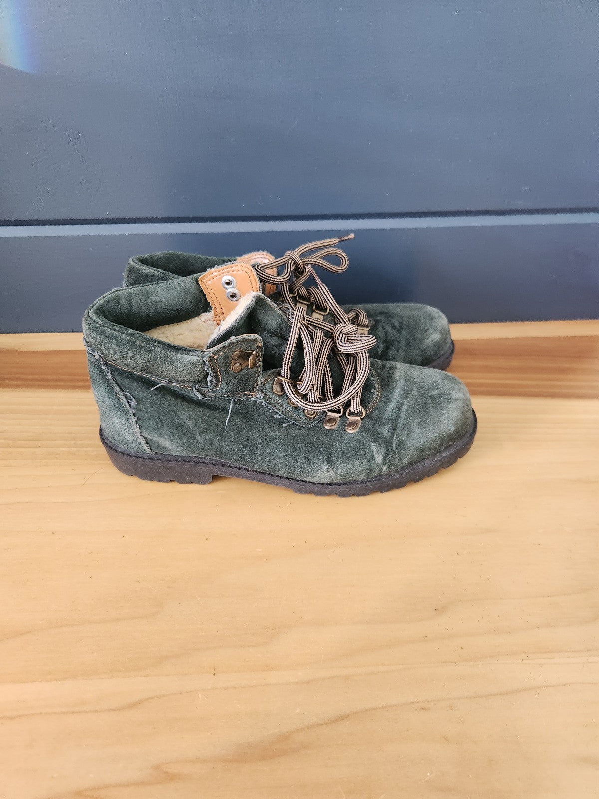 90s Green Suede Boots