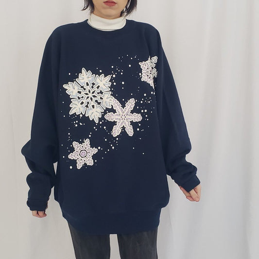 90s Snowflake Turtleneck Sweatshirt