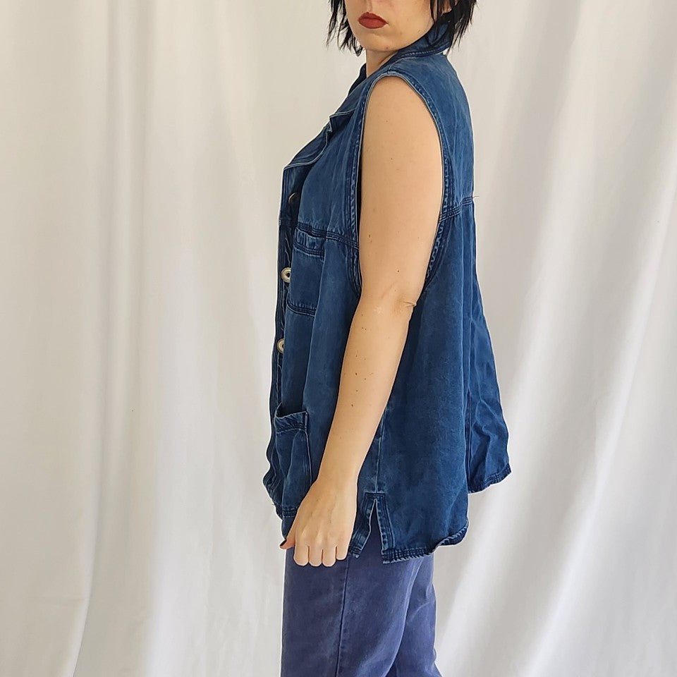 90s Saks Fifth Avenue Sleeveless Denim Shirt