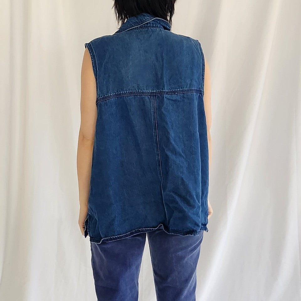 90s Saks Fifth Avenue Sleeveless Denim Shirt