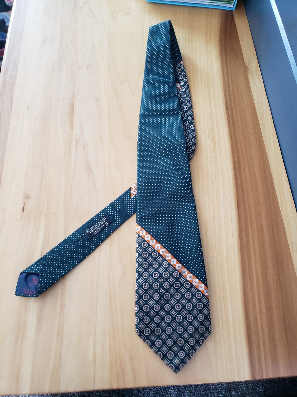 90s Green and Orange Wide Tie