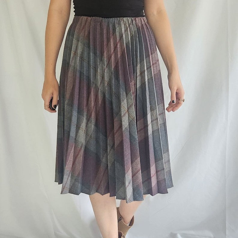 70s Gray and Mauve Plaid Pleated Skirt