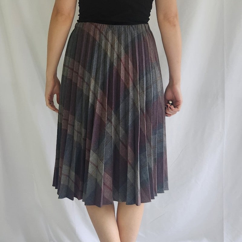 70s Gray and Mauve Plaid Pleated Skirt