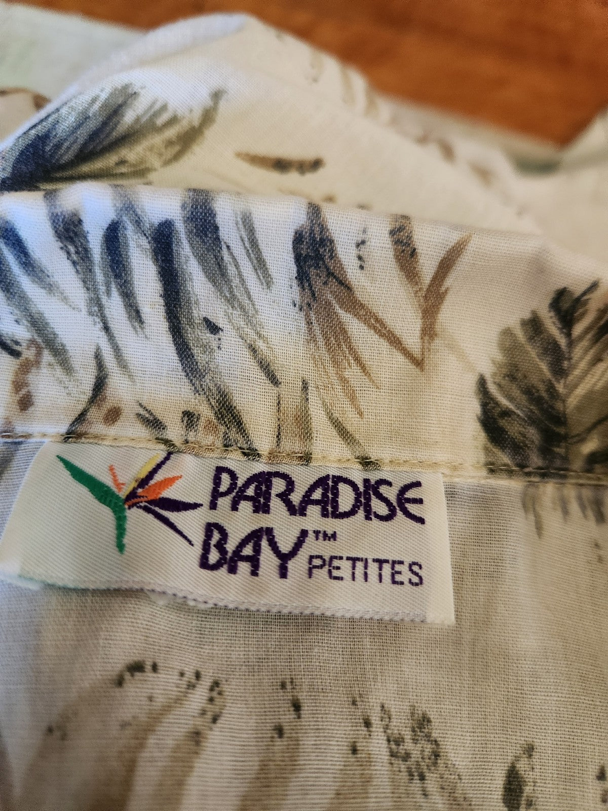 90s Giraffe and Palm Tree Print Shirt