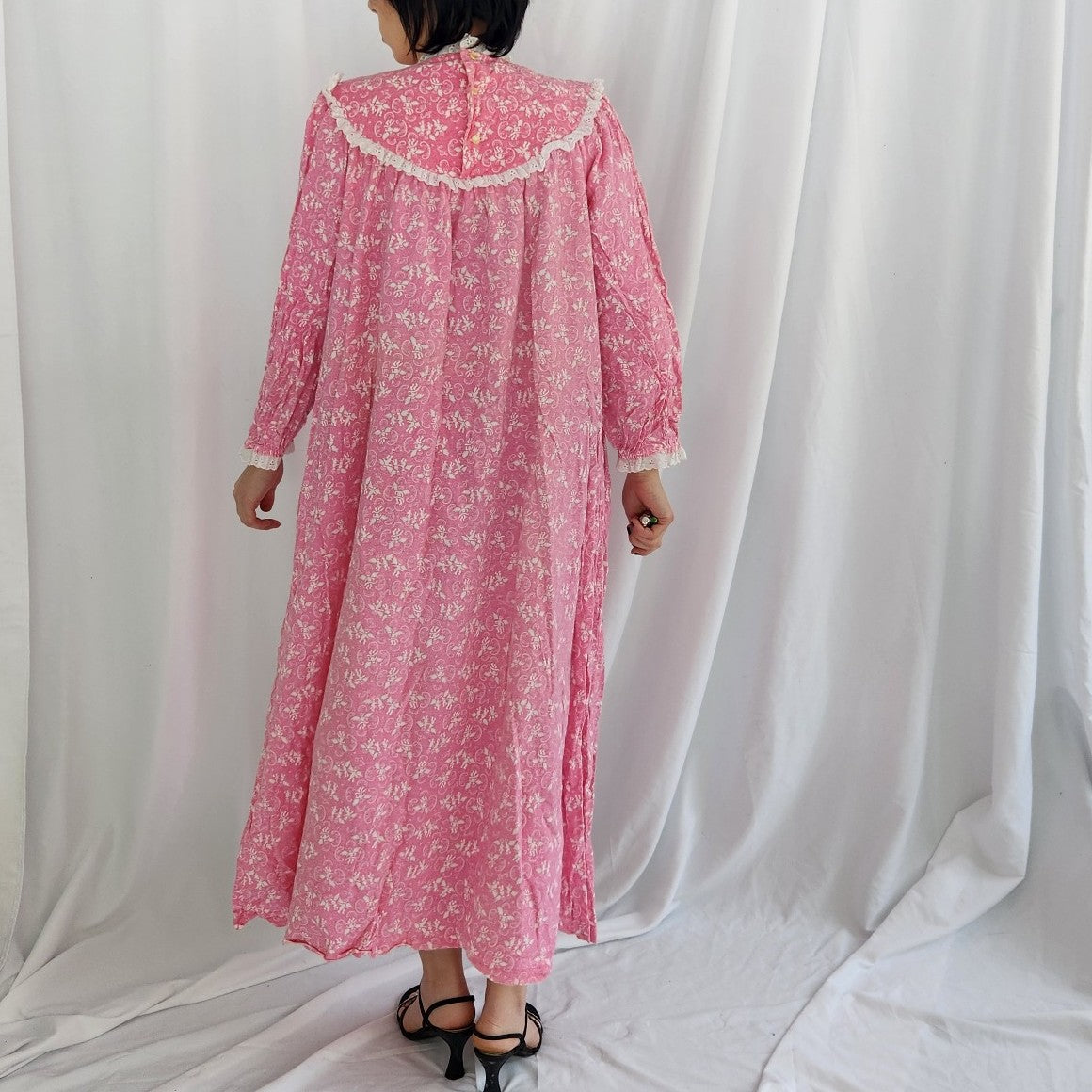 70s/80s Pink Flannel Nightgown