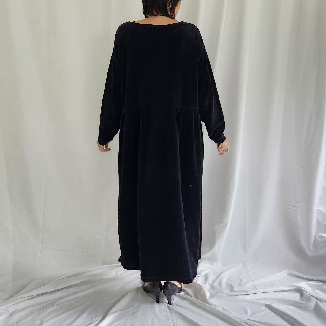 90s Black Velour Midi Dress