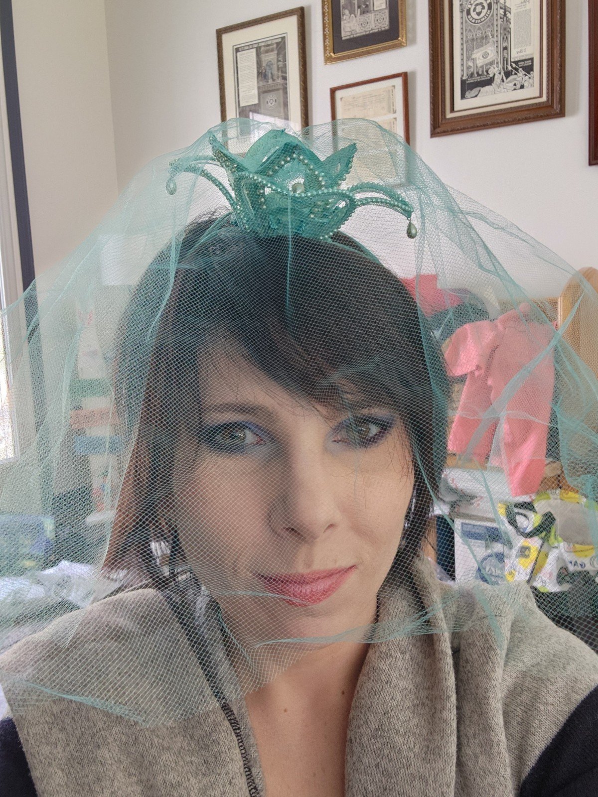 60s Blue Crown Hairpiece