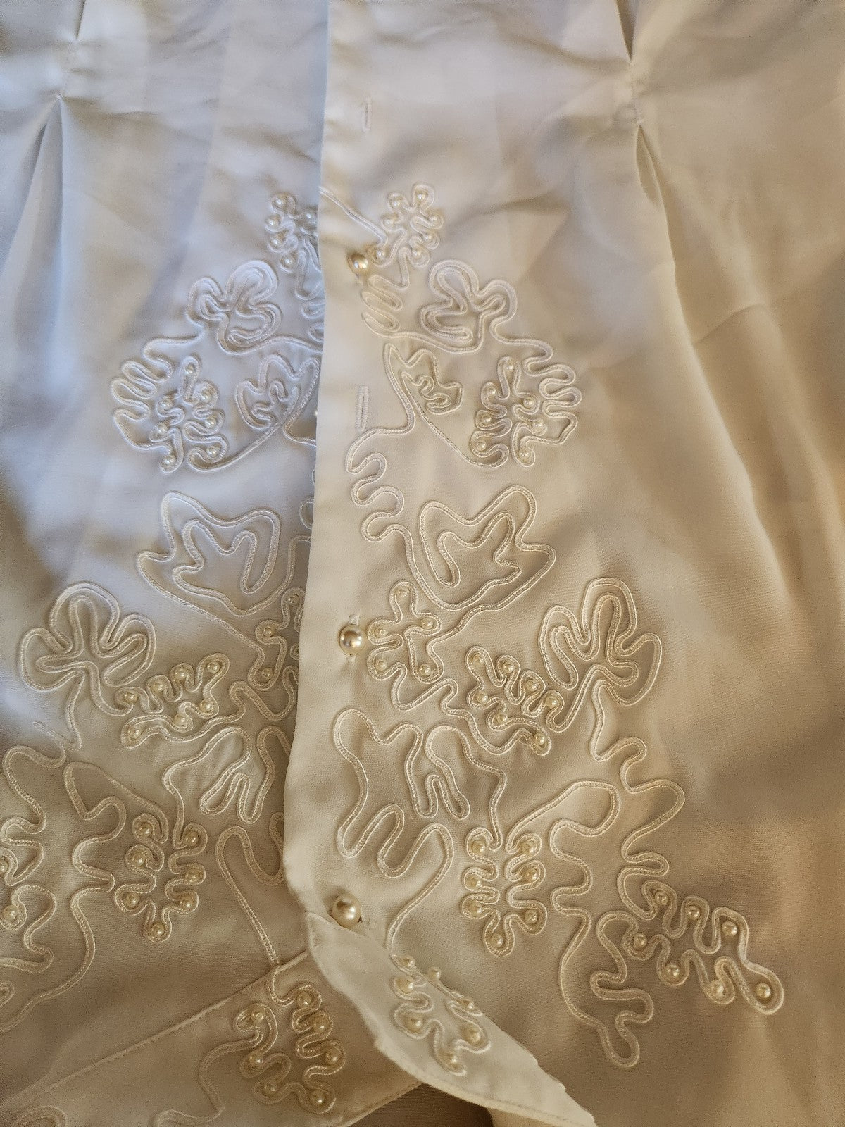 90s White Embroidered High Neck Blouse