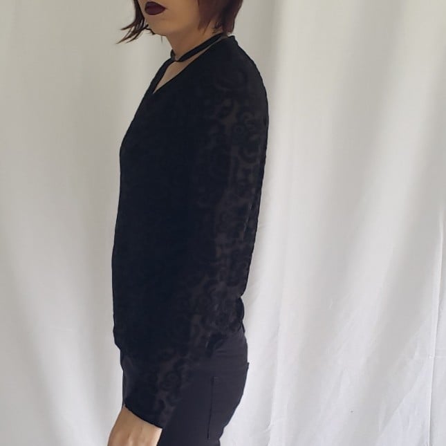 90s/Y2K Black Velvet Whimsigoth Top