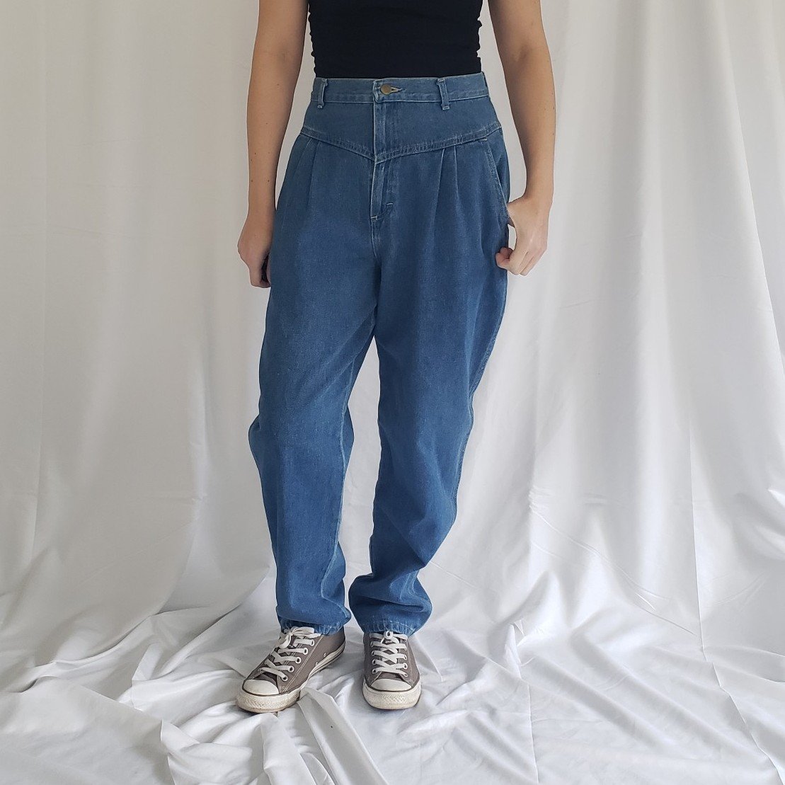 80s High Rise Pleated Jeans