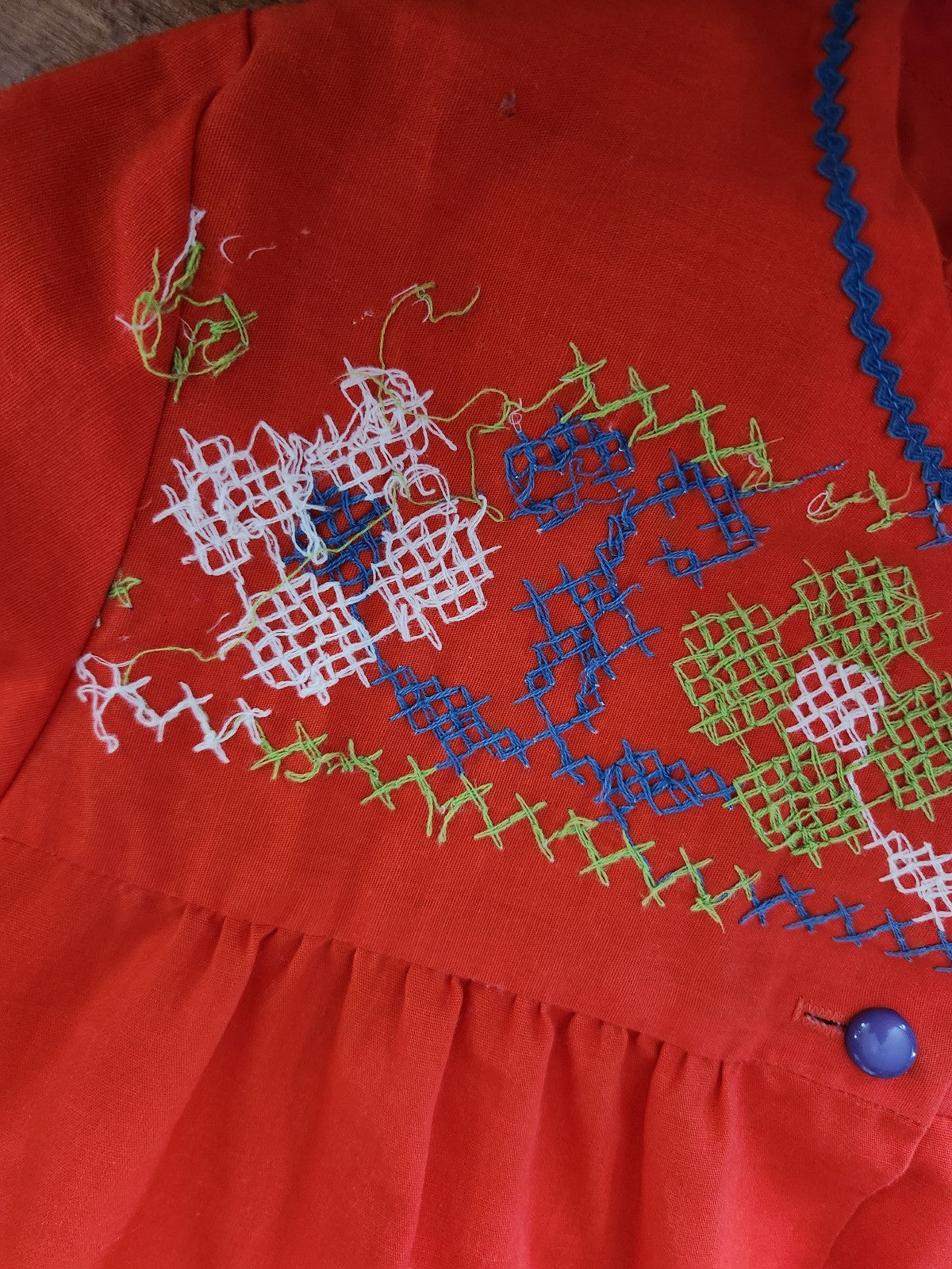 70s Red Cross Stitch House Coat