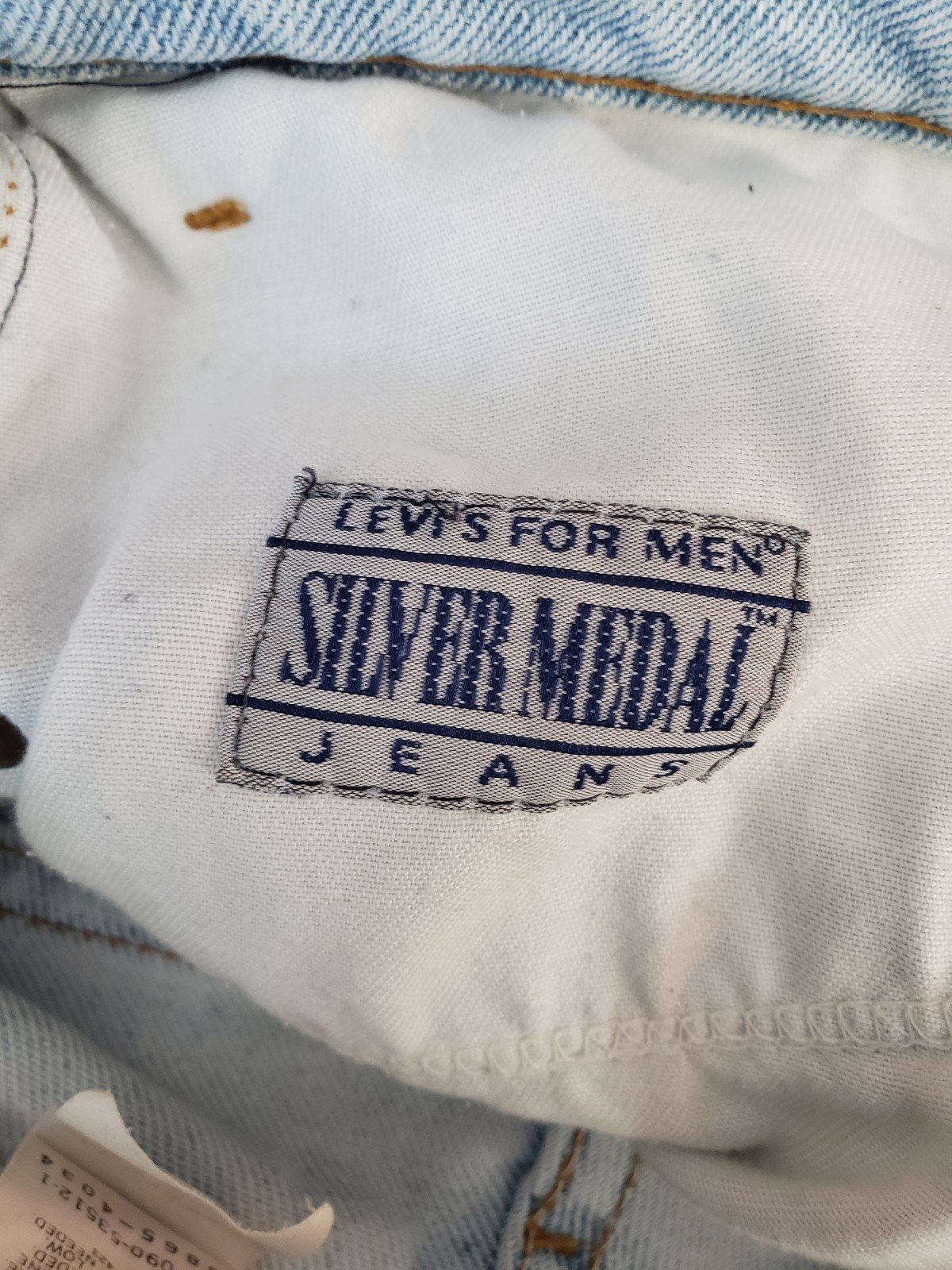 90s Levi's Silver Medal Light Wash Jeans