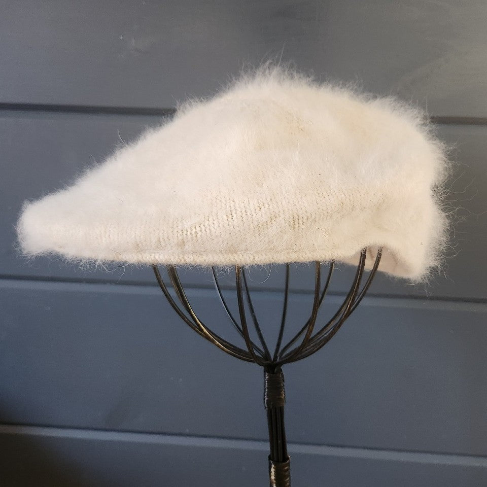Vintage White Angora(?) Flat Cap
