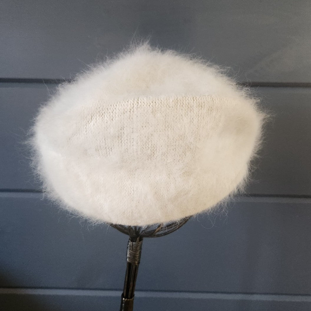 Vintage White Angora(?) Flat Cap