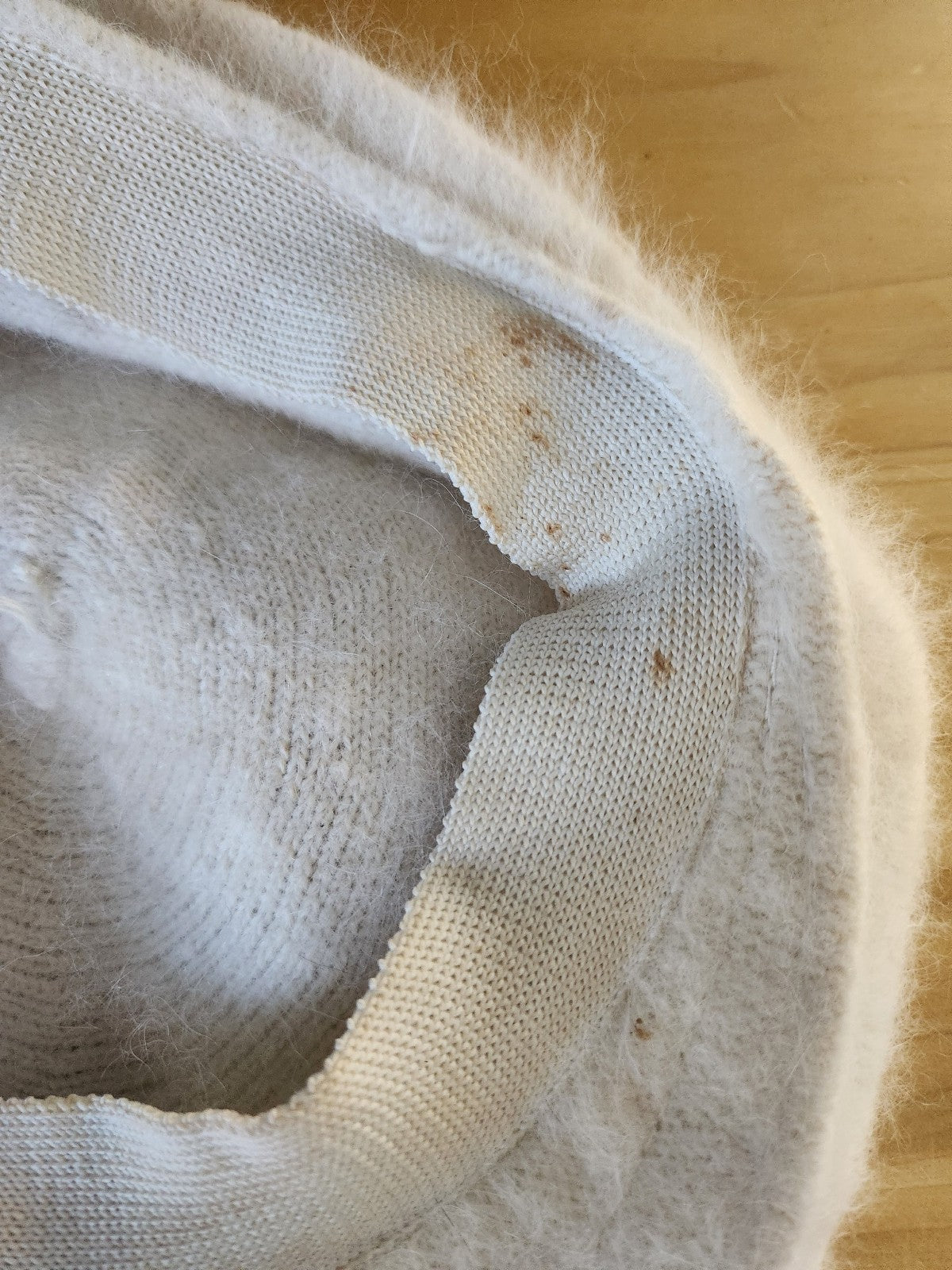 Vintage White Angora(?) Flat Cap