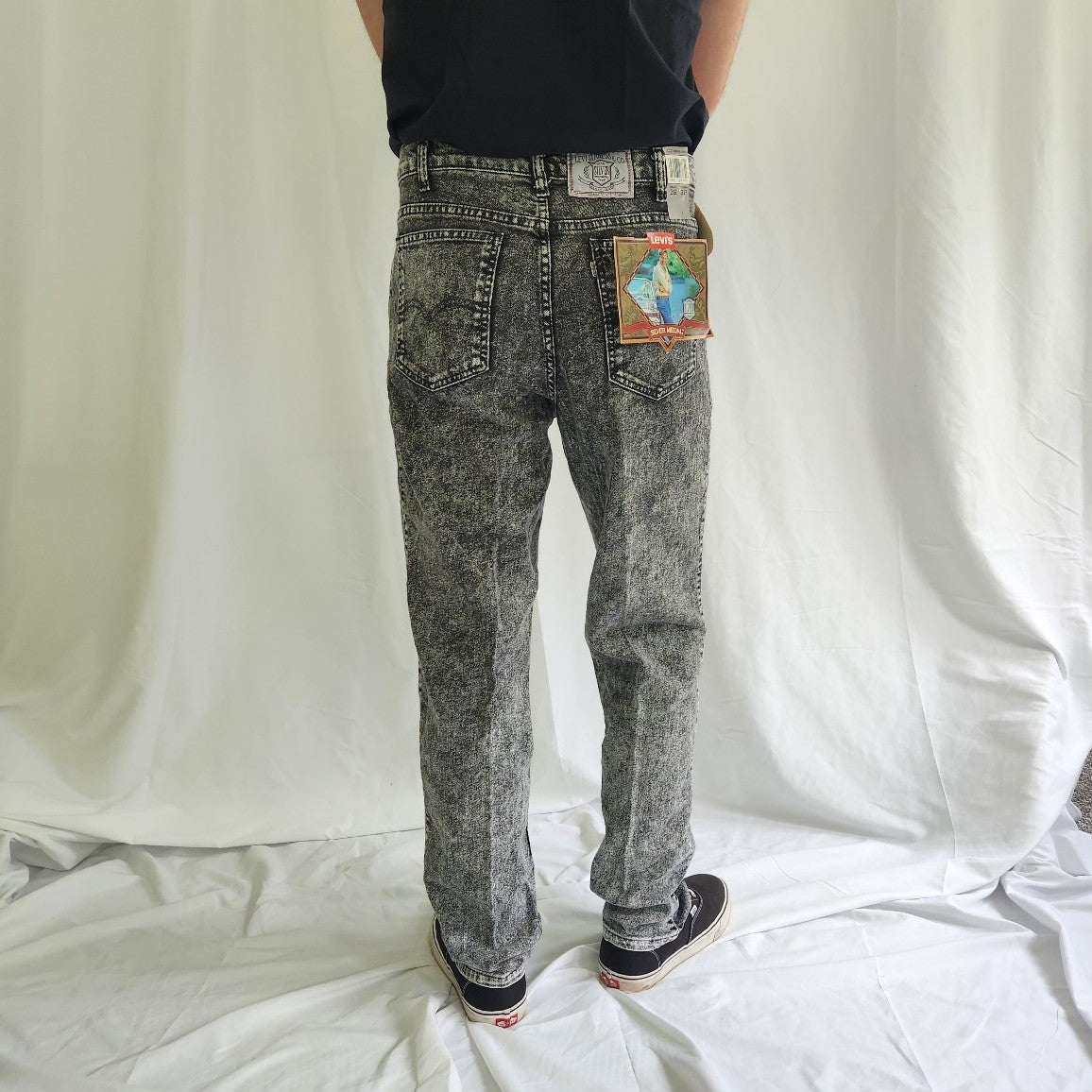 90s Deadstock Gray Acid Wash Levis