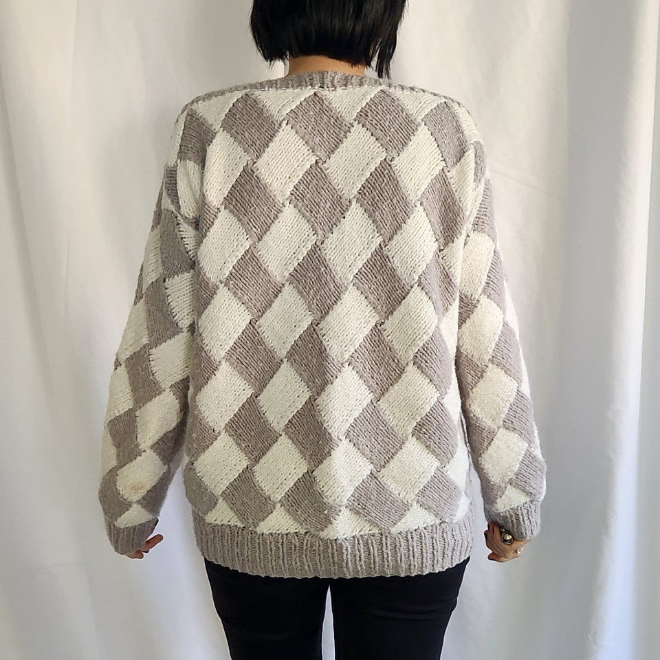 80s Home Made Gray and White Checked Sweater