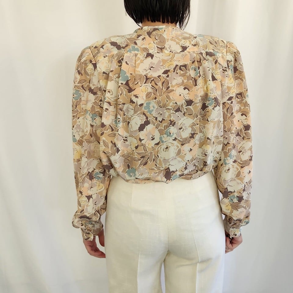 80s Tan and Pink Floral Blouse