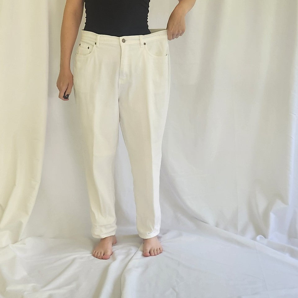 90s White Bill Blass Mom Jeans