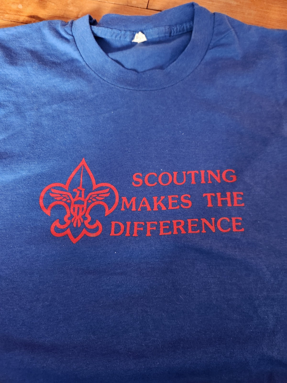 80s/90s Blue and Red Boy Scouts of America Tee