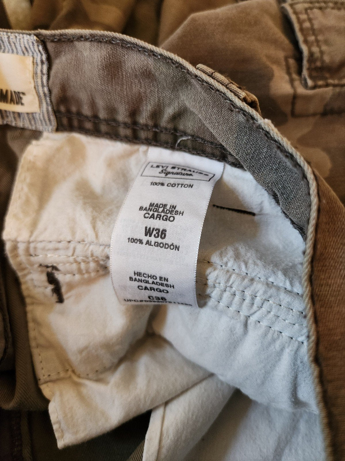 Y2K Levi's Camo Shorts