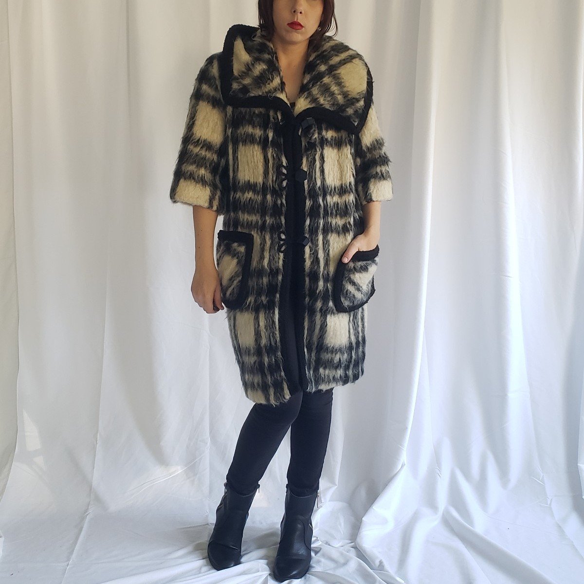 60s/70s Black and White Mohair Short Sleeve Coat