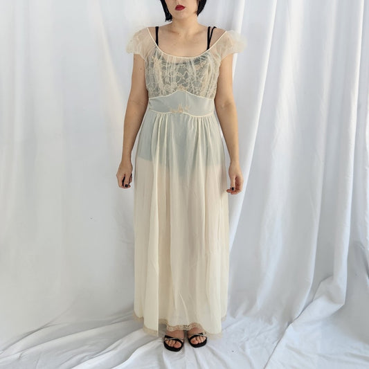 60s Pale Beige Lacy Nightgown