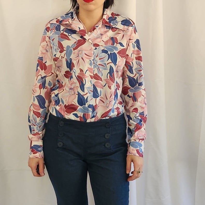 70s Pink and Blue Floral Butto Down