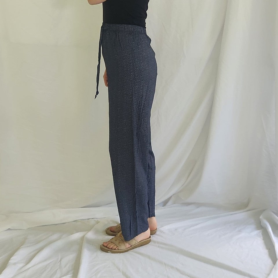 90s/Y2K Blue Ditsy Floral Print Rayon Pants