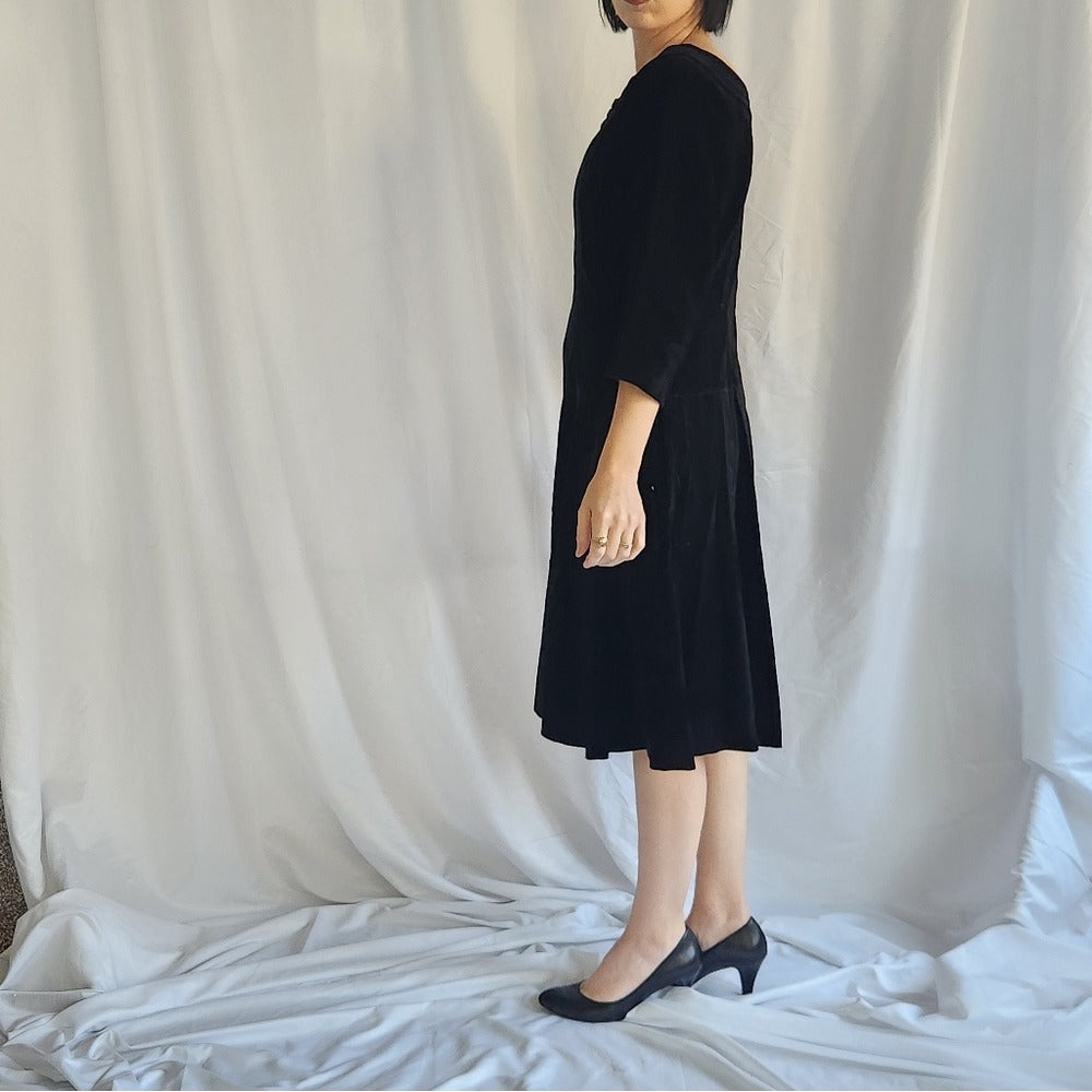 50s/60s Black Velvet Midi Dress