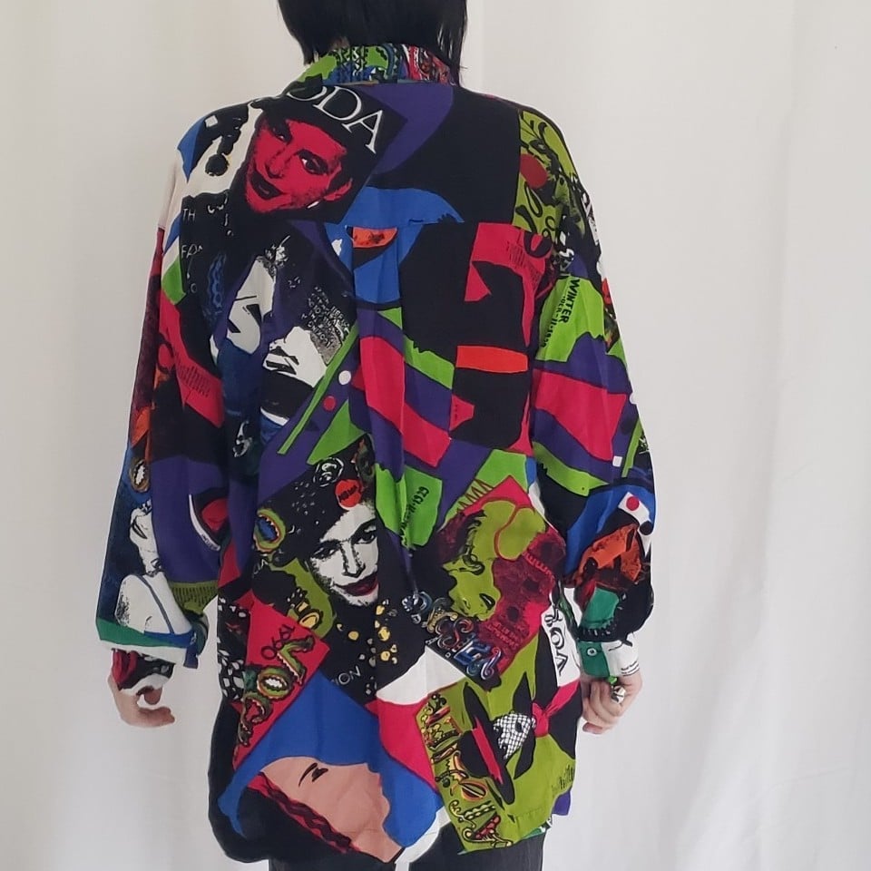 80s Funky Vogue Magazine Print Rayon Button down